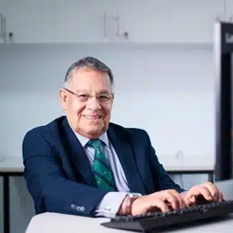 oscar zapata